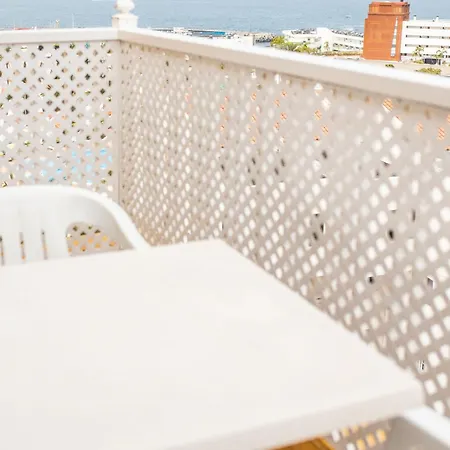 De Adeje Otel 3*