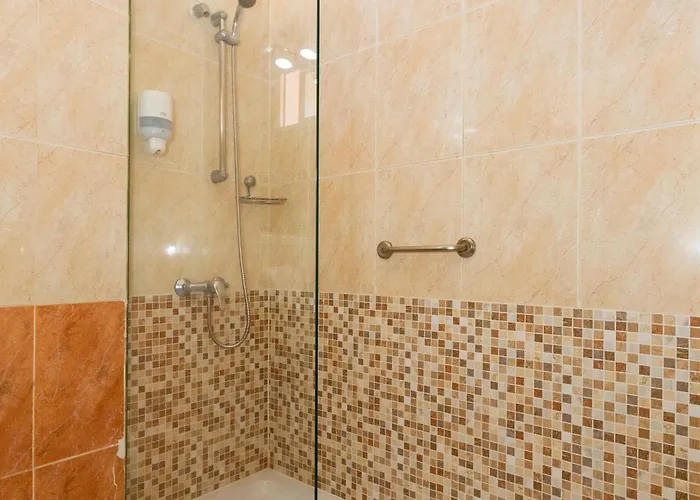 Szálloda De Adeje 3*