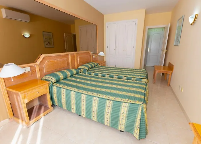 Szálloda De Adeje 3*