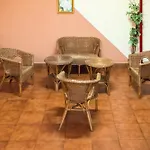 Готель De Adeje 3*