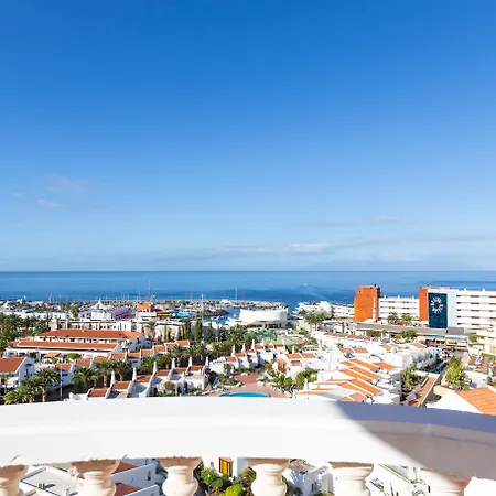 De Adeje Otel