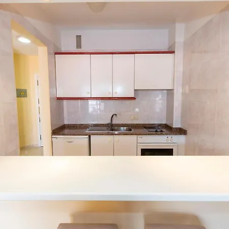 Otel De Adeje 3*